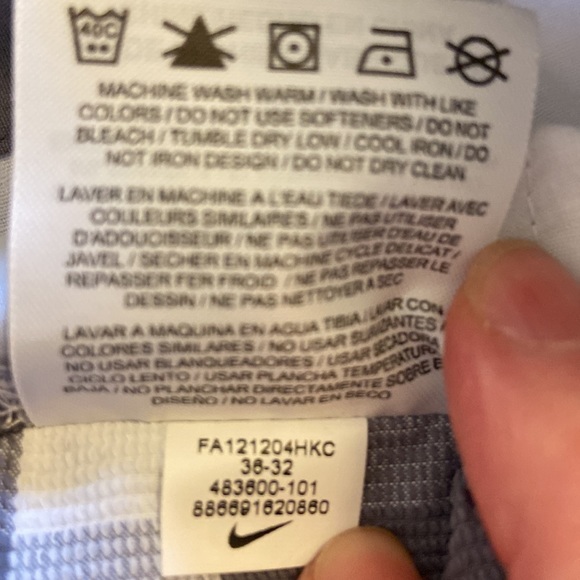 NIKE Dri-Fit True Performance Golf Trousers. NWOT. Size 36 X 32. Never worn. - Picture 10 of 10